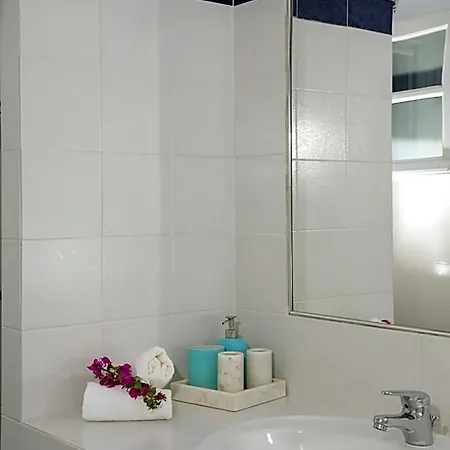Irenes Dream - For Dreamy Holidays * Μικρή Βίγλα